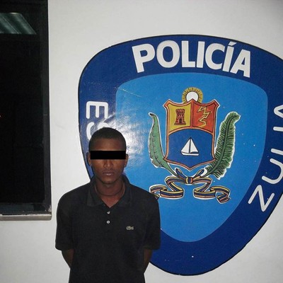 Le «ponen los ganchos» tras atracar a una mujer 1 1641 BREVE 2